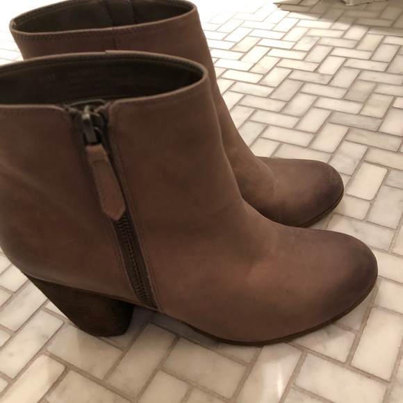 BP Nordstrom shoe boots - Picture 2 of 4